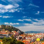 Design In Typical Alfama Апартаменти