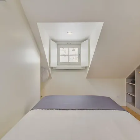 Appartement Design In Typical Alfama