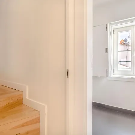 Design In Typical Alfama * Lisbon